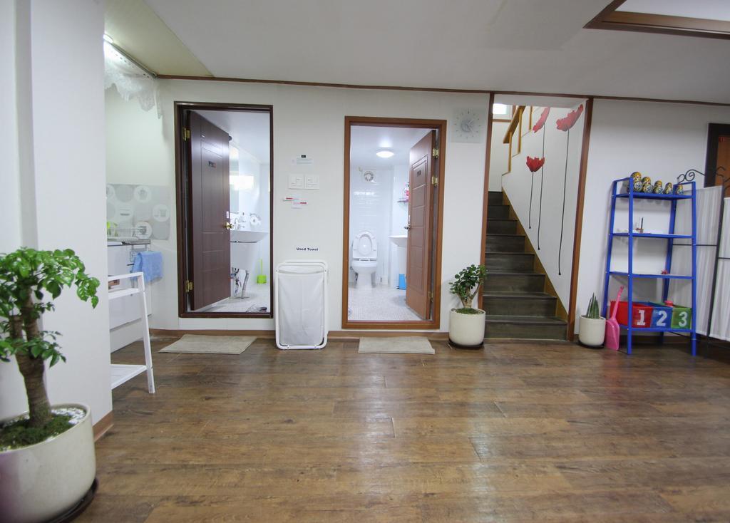Jeong House Hotel Seoel Buitenkant foto