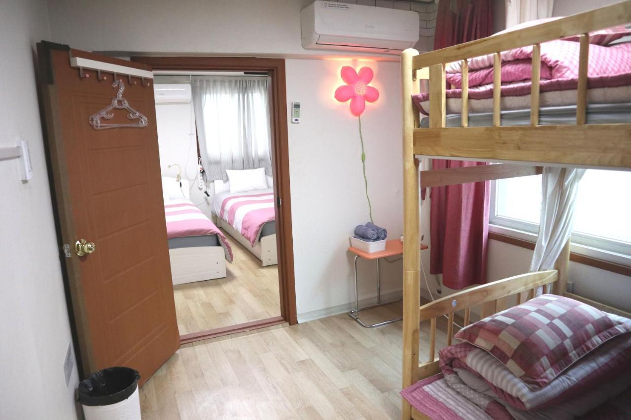 Jeong House Hotel Seoel Buitenkant foto