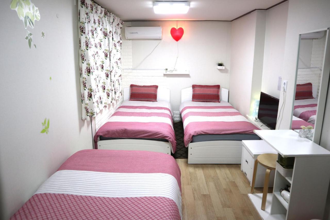 Jeong House Hotel Seoel Buitenkant foto